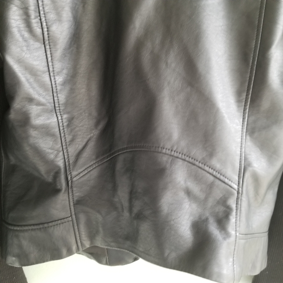 H&M moto faux leather jacket - Picture 3 of 15